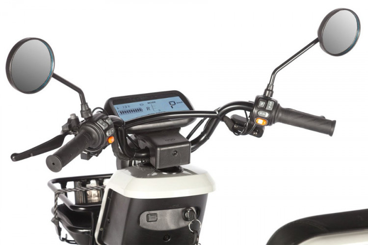 Пассажирский электротрицикл Wanshida UM+ в Ижевске