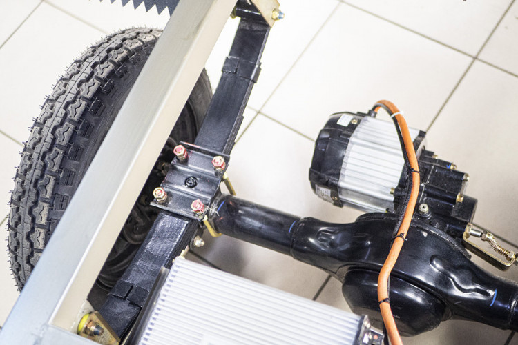 Грузовой электротрицикл Rutrike КАРГО Кабина 1500 в Ижевске